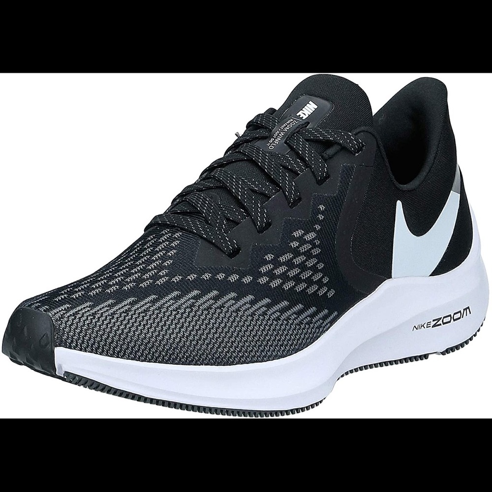 Nike Zoom Winflow Size 6.5 Brand New Black White